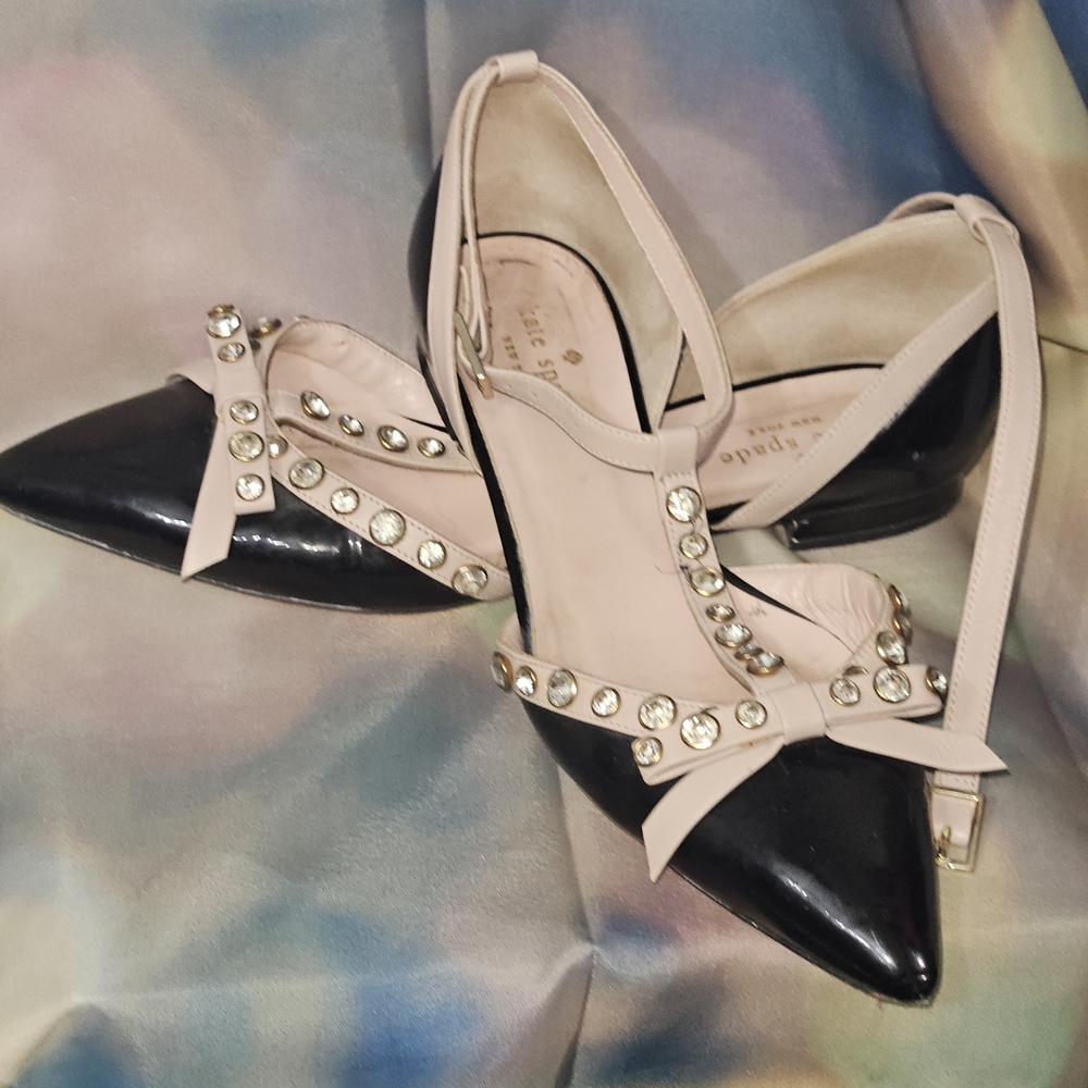 Kate Spade Patent Leather Black & Blush Pointed T-Strap,Rhinestones Kitten Heel - Picture 11 of 11